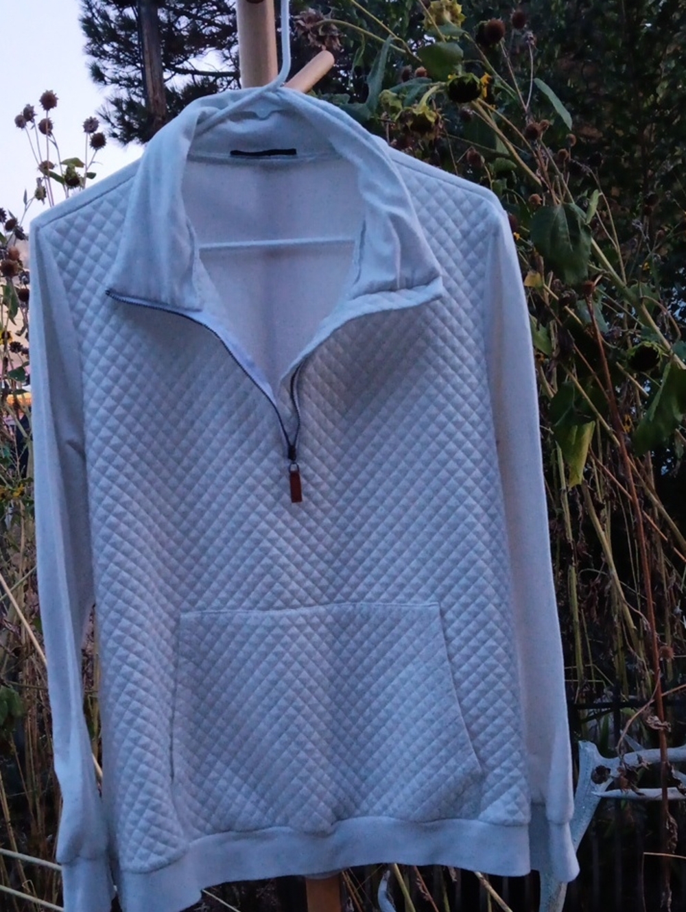 Women's Quilted Half-Zip Turtleneck Pullover - White
